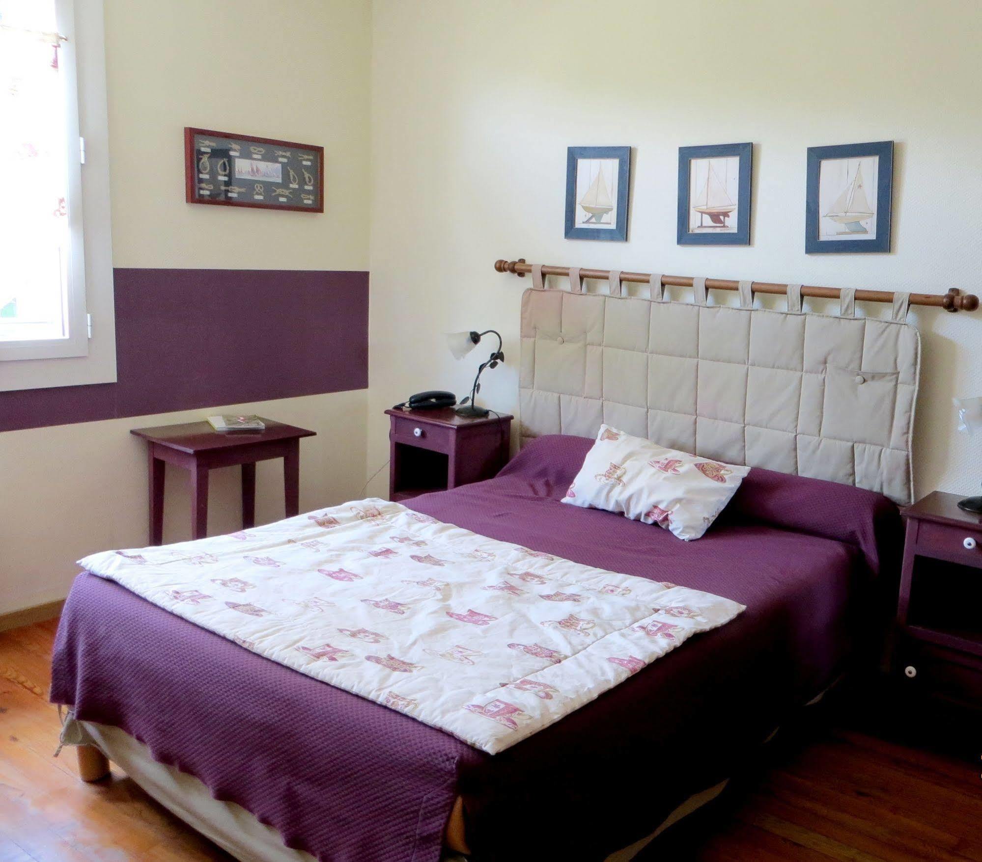 Logis Hotel Le Clos Pite Prechacq-les-Bains ภายนอก รูปภาพ
