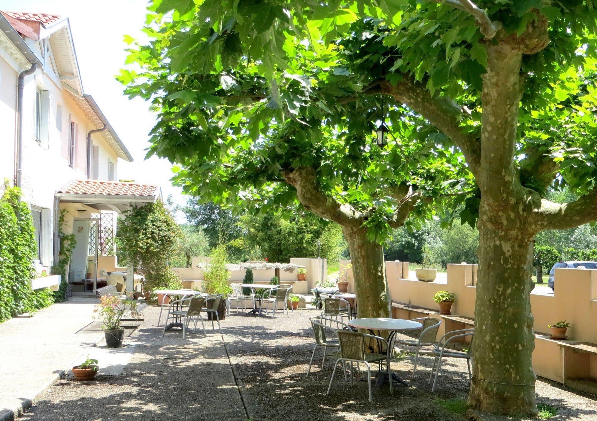 Logis Hotel Le Clos Pite Prechacq-les-Bains ภายนอก รูปภาพ
